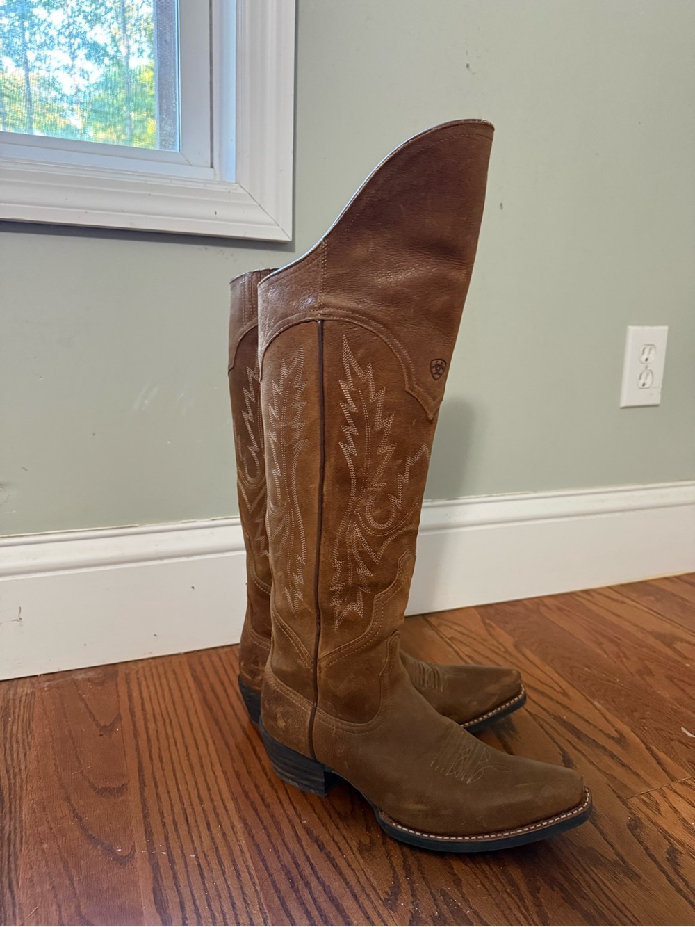 Ariat Murrieta Brown Leather Knee-High Western Heeled Boot - Picture 1 of 5